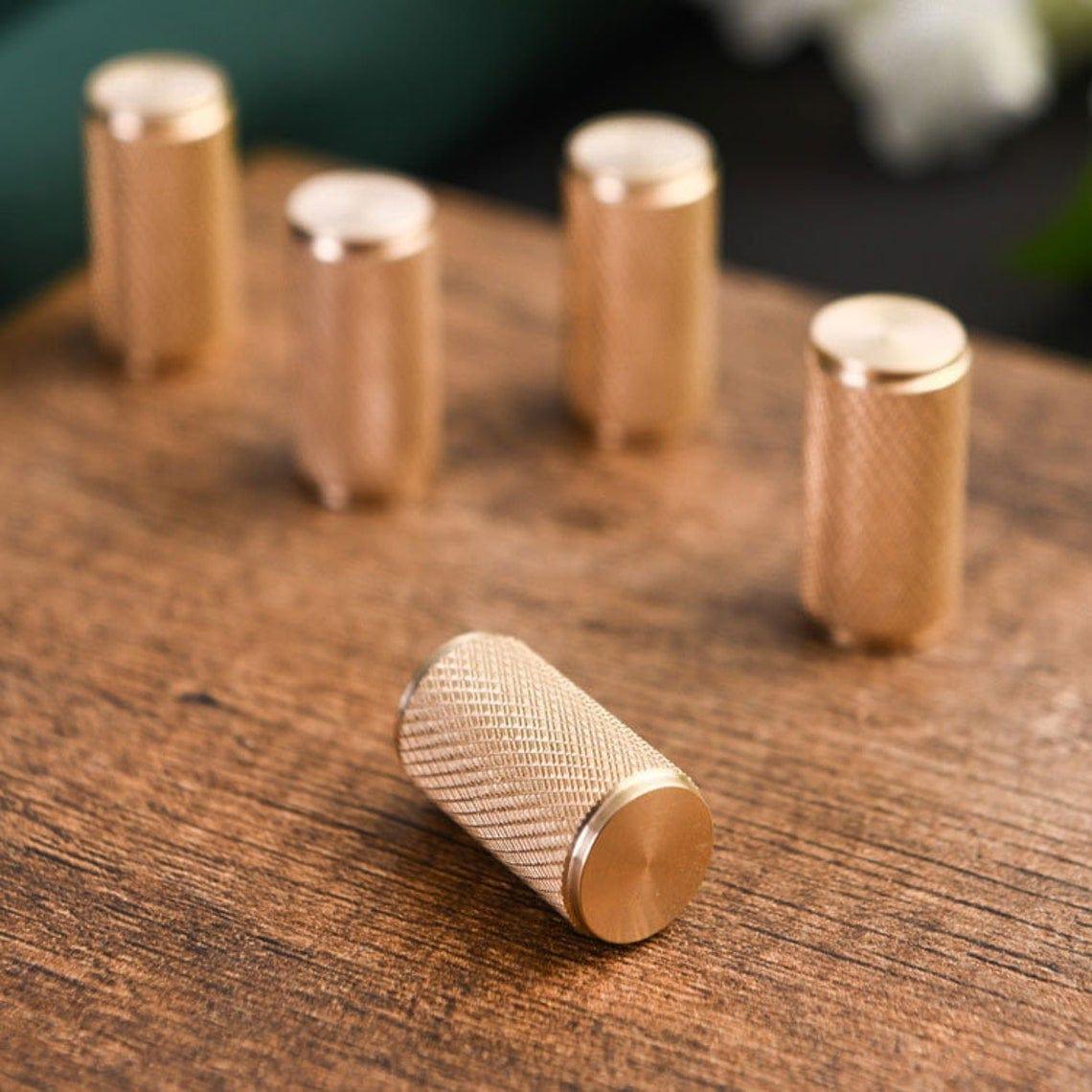 Møbelknop, messing - Grebet