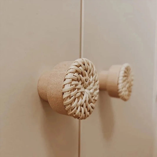 Møbelknop i rattan (Ø: 4 cm)